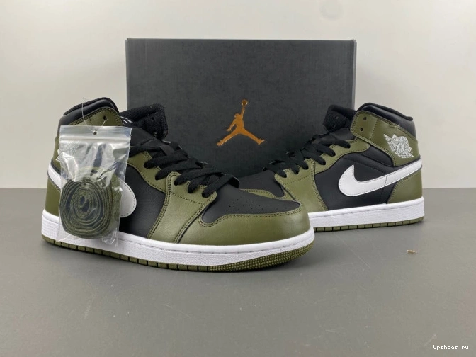 1 JORDAN mid BQ8426-092  0816